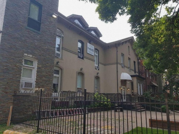 Pembroke Inn image 4